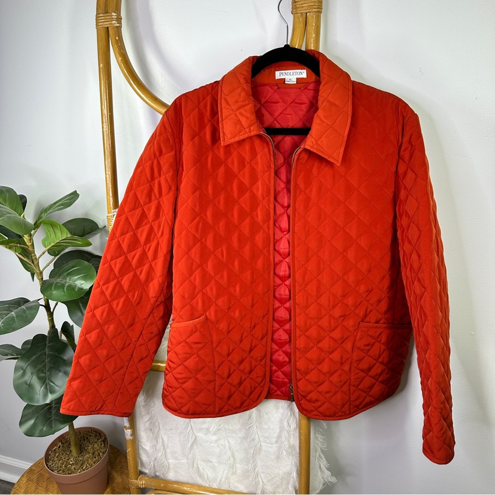 Pendleton Quilted Red Jacket sz XL
